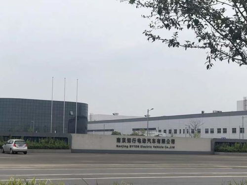 实探拜腾南京工厂 野草已经长得和墙高了,宁德时代 不予置评